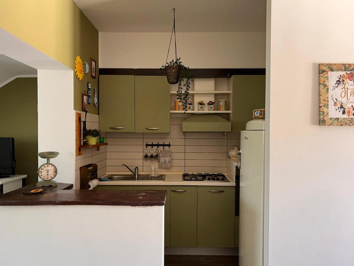 Apartamento La Casa Di Gigi Fossa Exterior foto